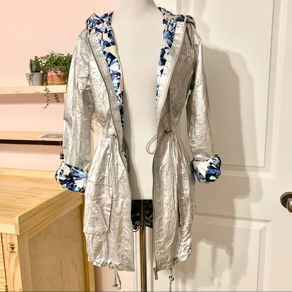 Festival Windbreaker Silver Foil Anorak Jacket - Picture 5 of 6